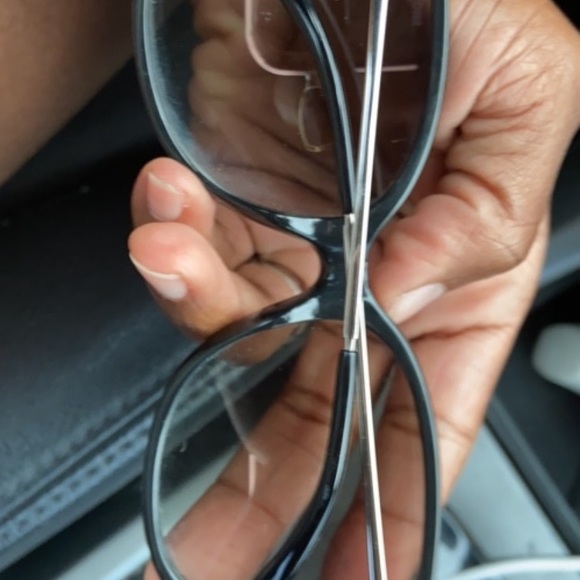 Authentic mk sunglasses - Picture 2 of 2